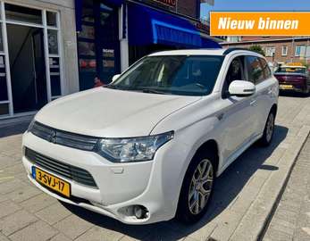 2.0 PHEV Instyle DAK LEER RIJDT GOED EXPORT PRICE
