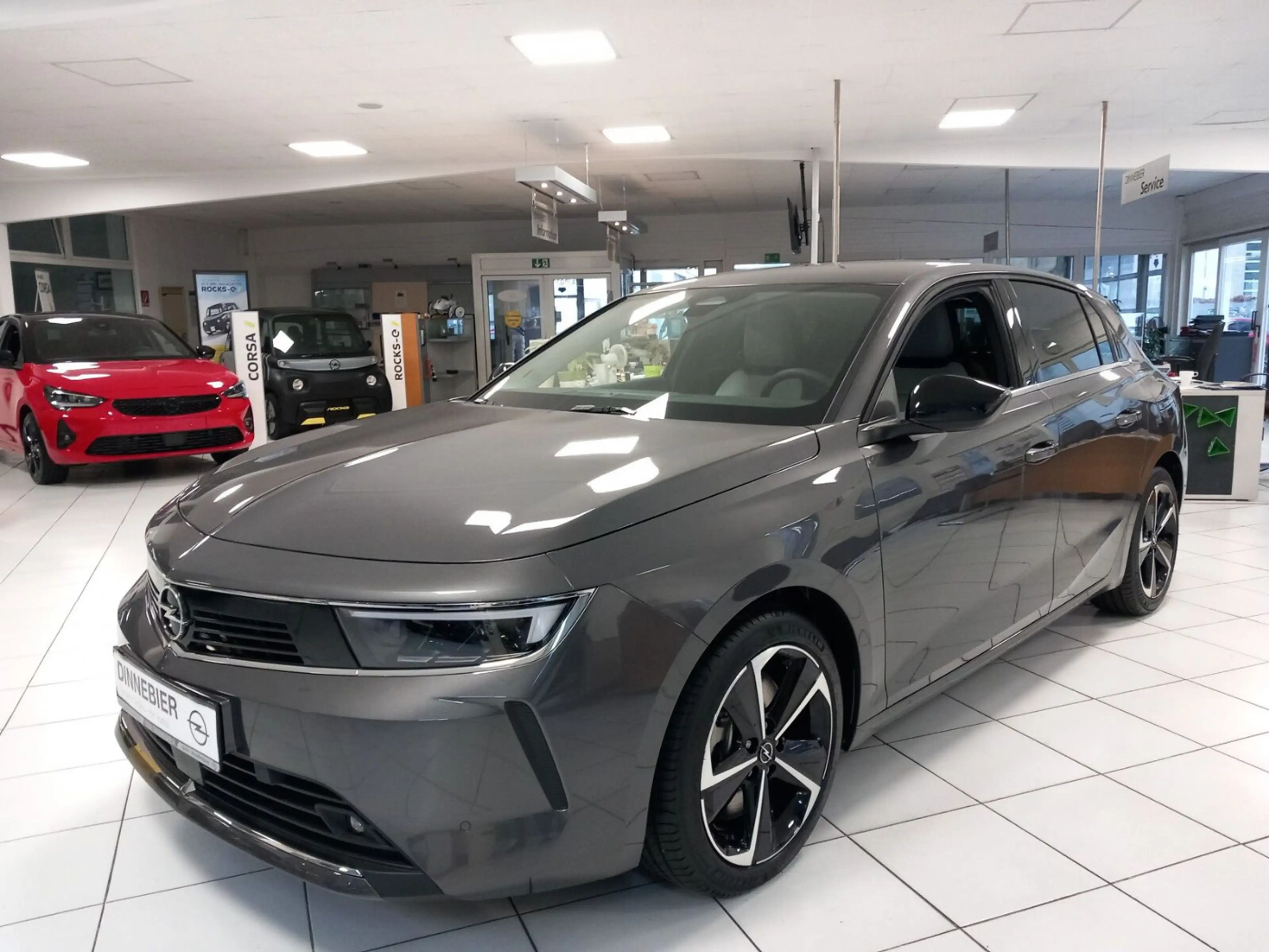 Opel Astra Elegance PHEV 1.6T 133kW, *PDC*RFK*LED* — photo 3
