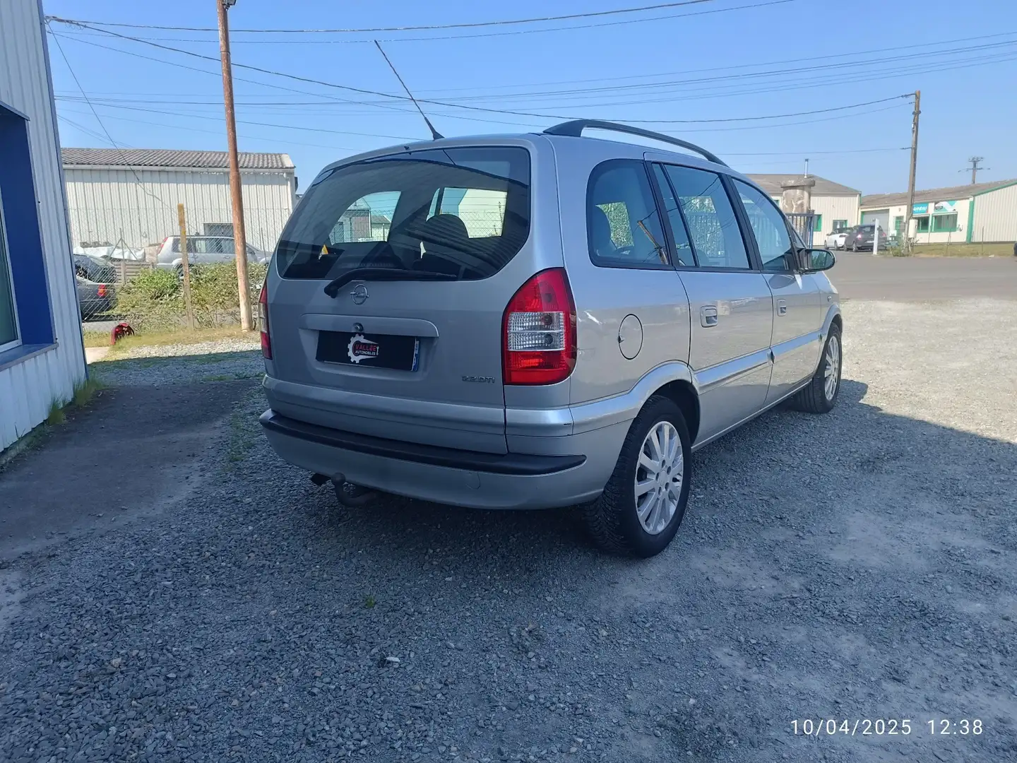 Opel Zafira 2.2 DTI - 125 Elégance - 2