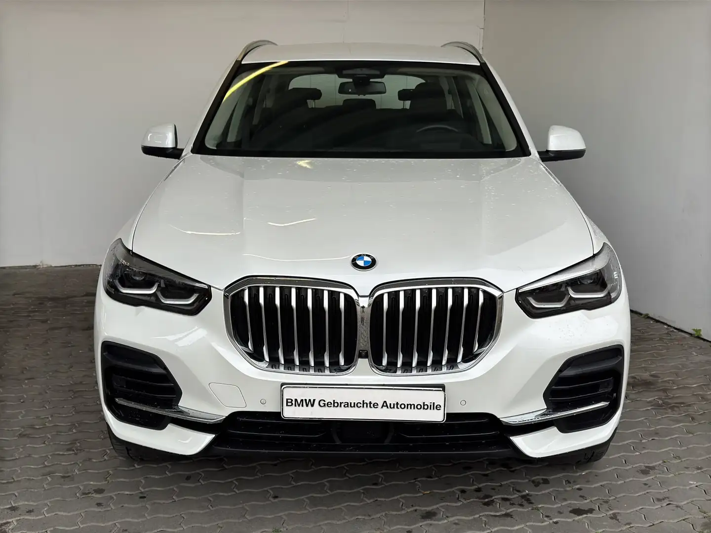 BMW X5 xDrive40iA LiveCock.HUD.LED.Gestik.Keyl.Sport Weiß - 1
