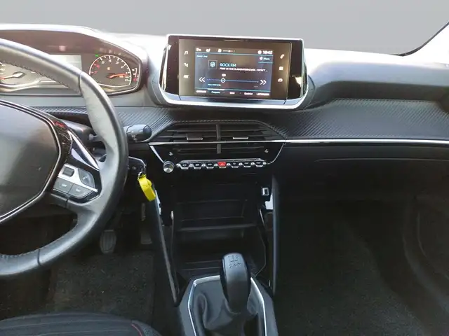 Peugeot 208 view 13
