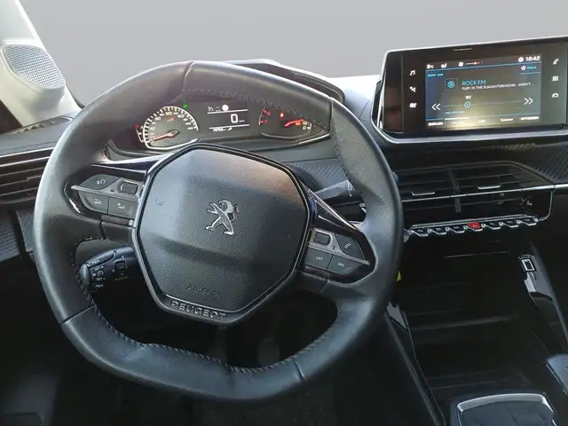Peugeot 208 view 14