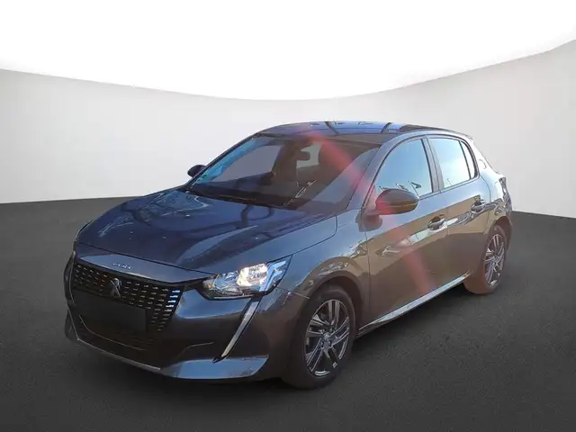 Peugeot 208 view 2