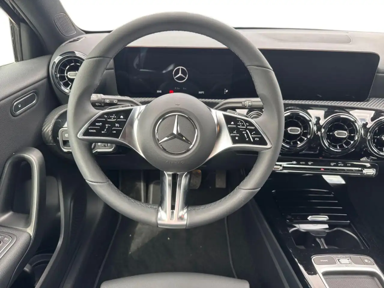 Mercedes-Benz A 180 A 180 d Executive auto 11