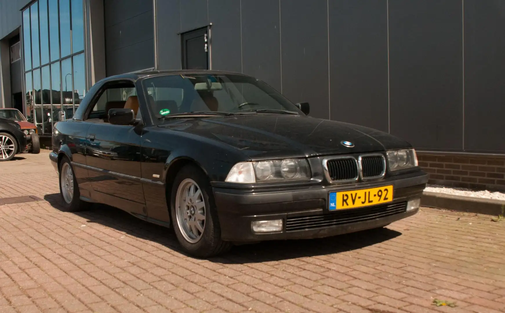BMW 328 3-serie Cabrio 328i Executive Negro - 2