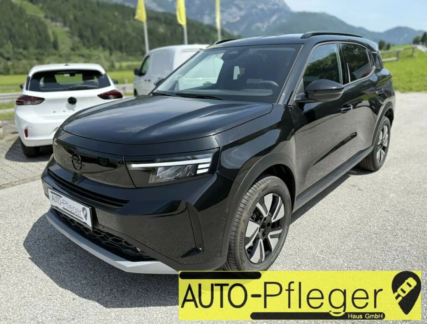 Opel Frontera 1.2 DI MHEV GS-Line Automatik Schwarz - 1