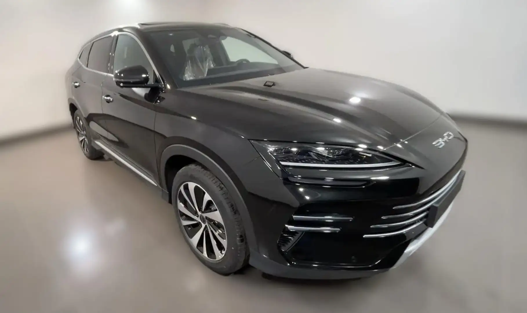 BYD Seal U DM-i 1.5 218 CV PHEV Comfort Nero - 2