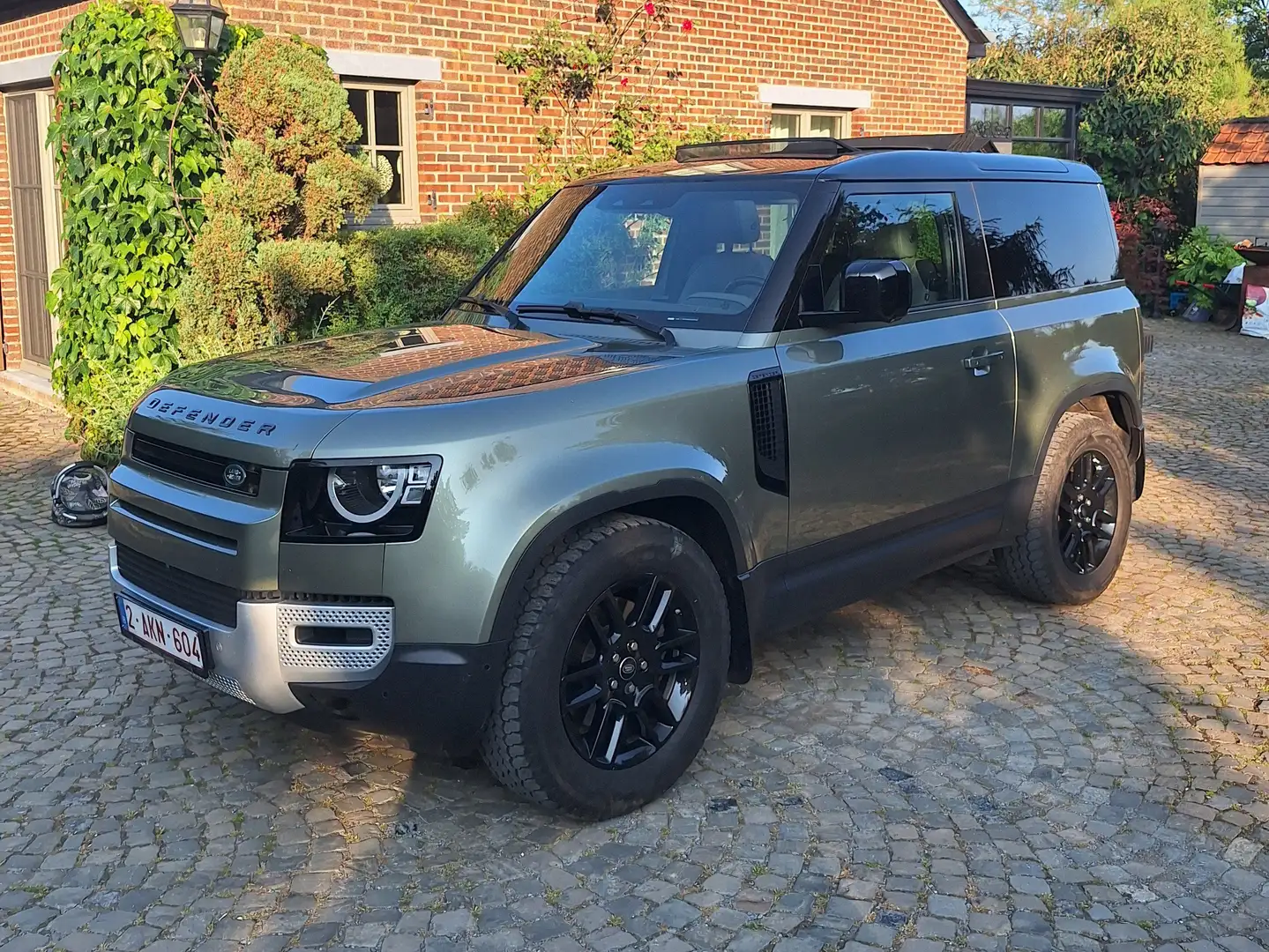 Land Rover Defender Defender 90 3.0 D MHEV D200 S Groen - 2