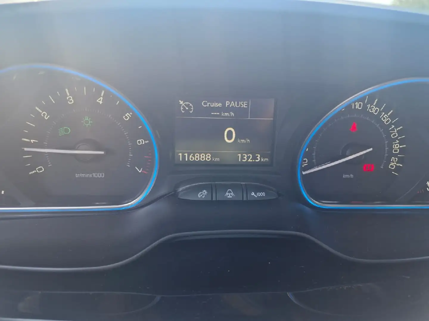 Peugeot 2008 1.2  THP 110ch Setamp;S BVM5 Allure - 2