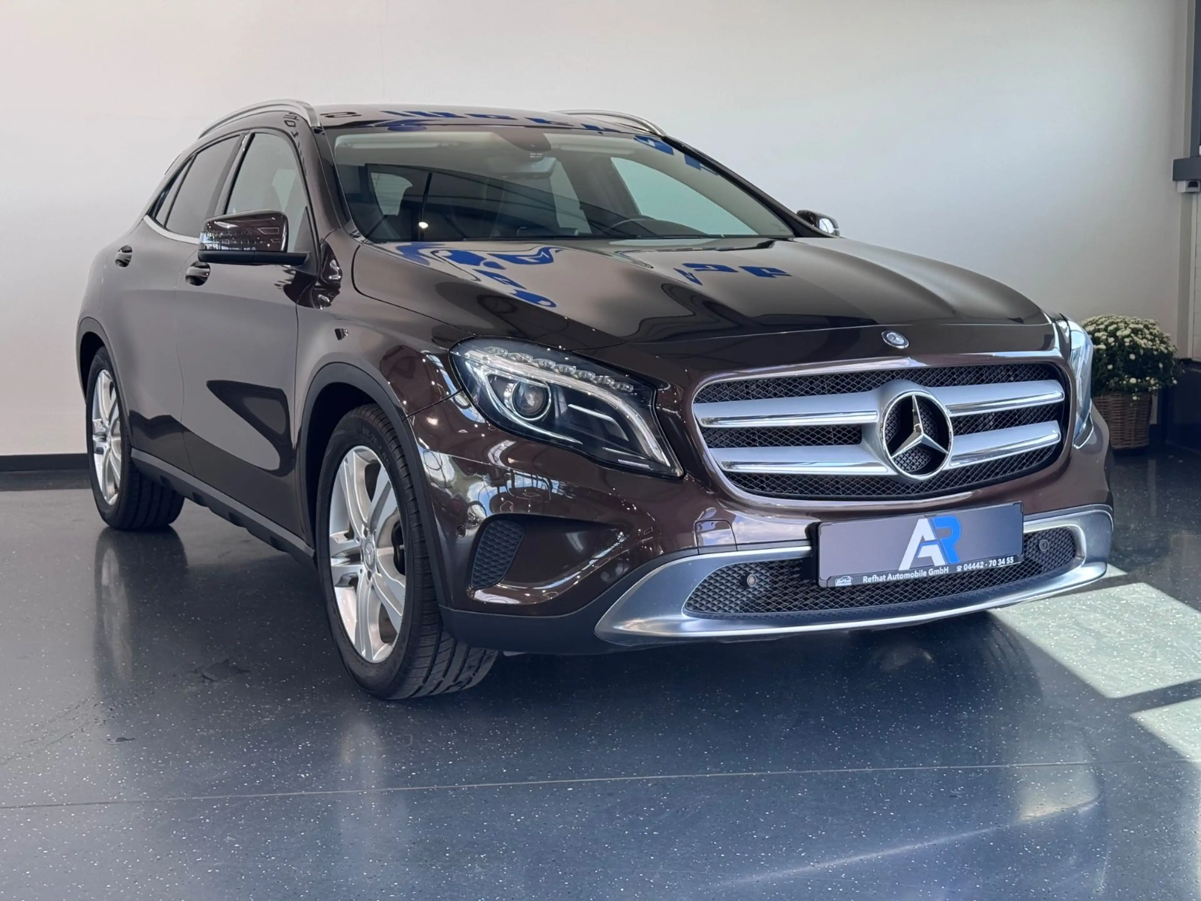 Mercedes-Benz GLA 200 *LED*XENON*SHZ*PDC*NAVI* — photo 5