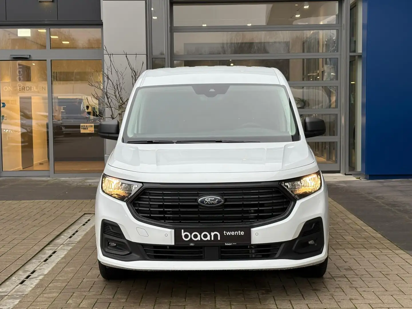 Ford Transit Connect 1.5 EcoBoost PHEV L2 Trend 150PK | BPM vrij | PDC Wit - 2