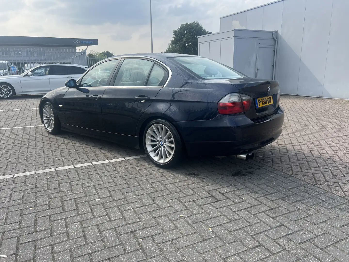 BMW 325 Blauw - 1