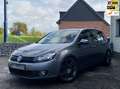 Volkswagen Golf 1.6 TDI BlueMotion / NAP/ Clima/ GTI stoelen/ trek Grijs - thumbnail 1