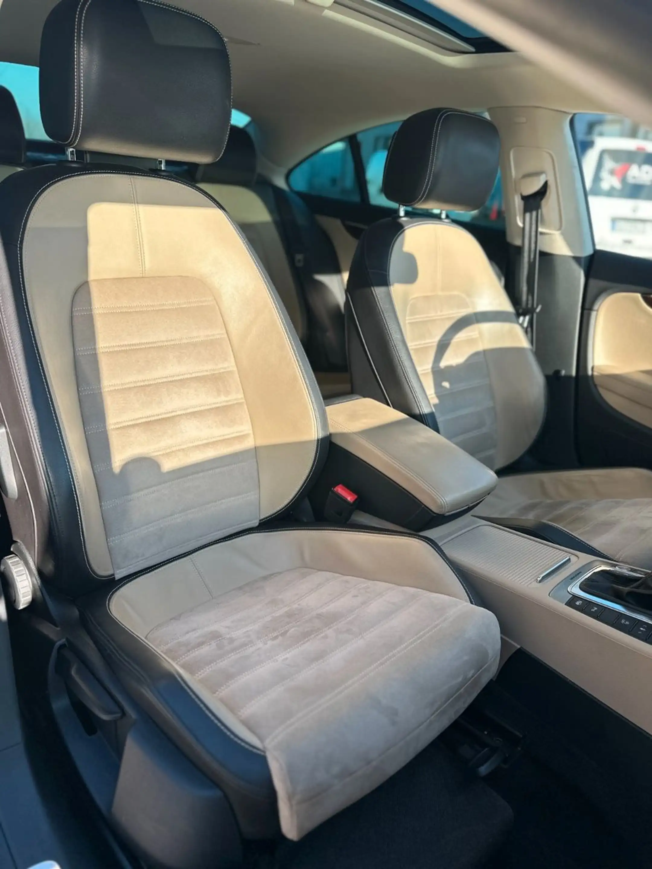 Volkswagen CC VW Passat CC / 4Motion/Kamera/Standheizung — photo 15