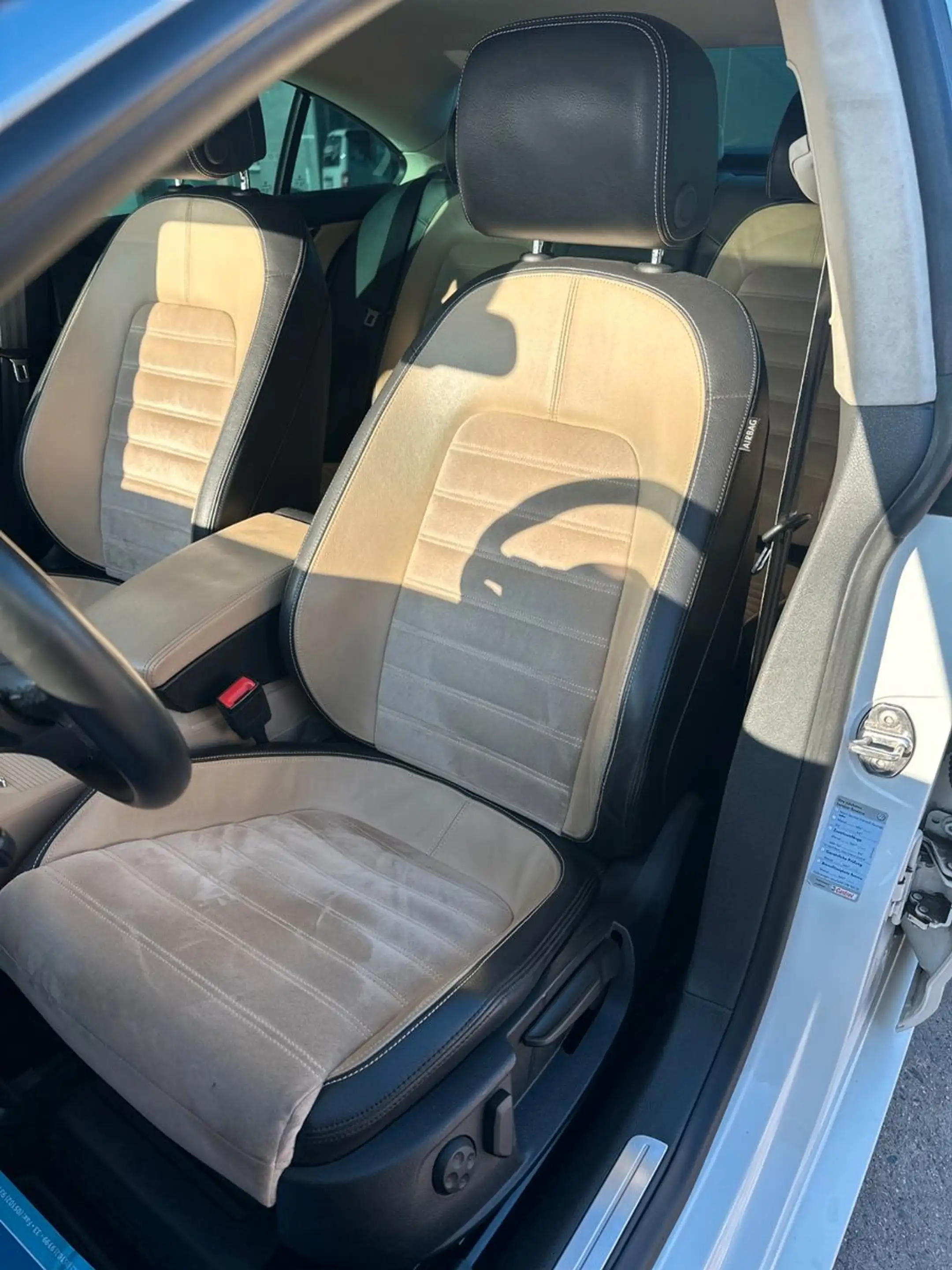Volkswagen CC VW Passat CC / 4Motion/Kamera/Standheizung — photo 9