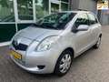 Toyota Yaris 1.0 VVTi Sol MMT - AUTOMAAT - NIEUWE APK Grijs - thumbnail 1