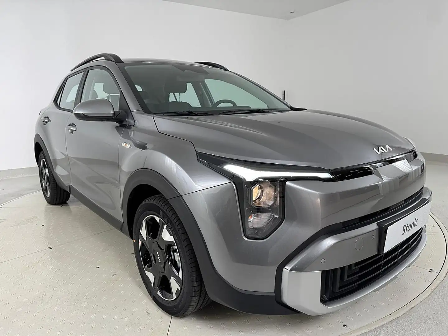 Kia Stonic STONIC/TITAN/1.0 TGDI/MT6/100/MY26|Auto Stahl W... Grau - 2