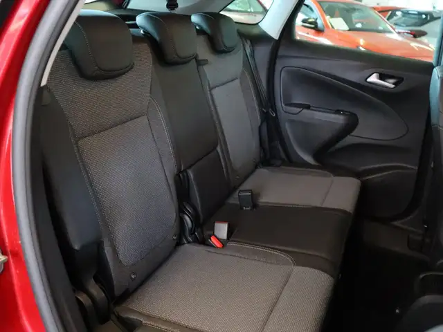 Opel Crossland view 4