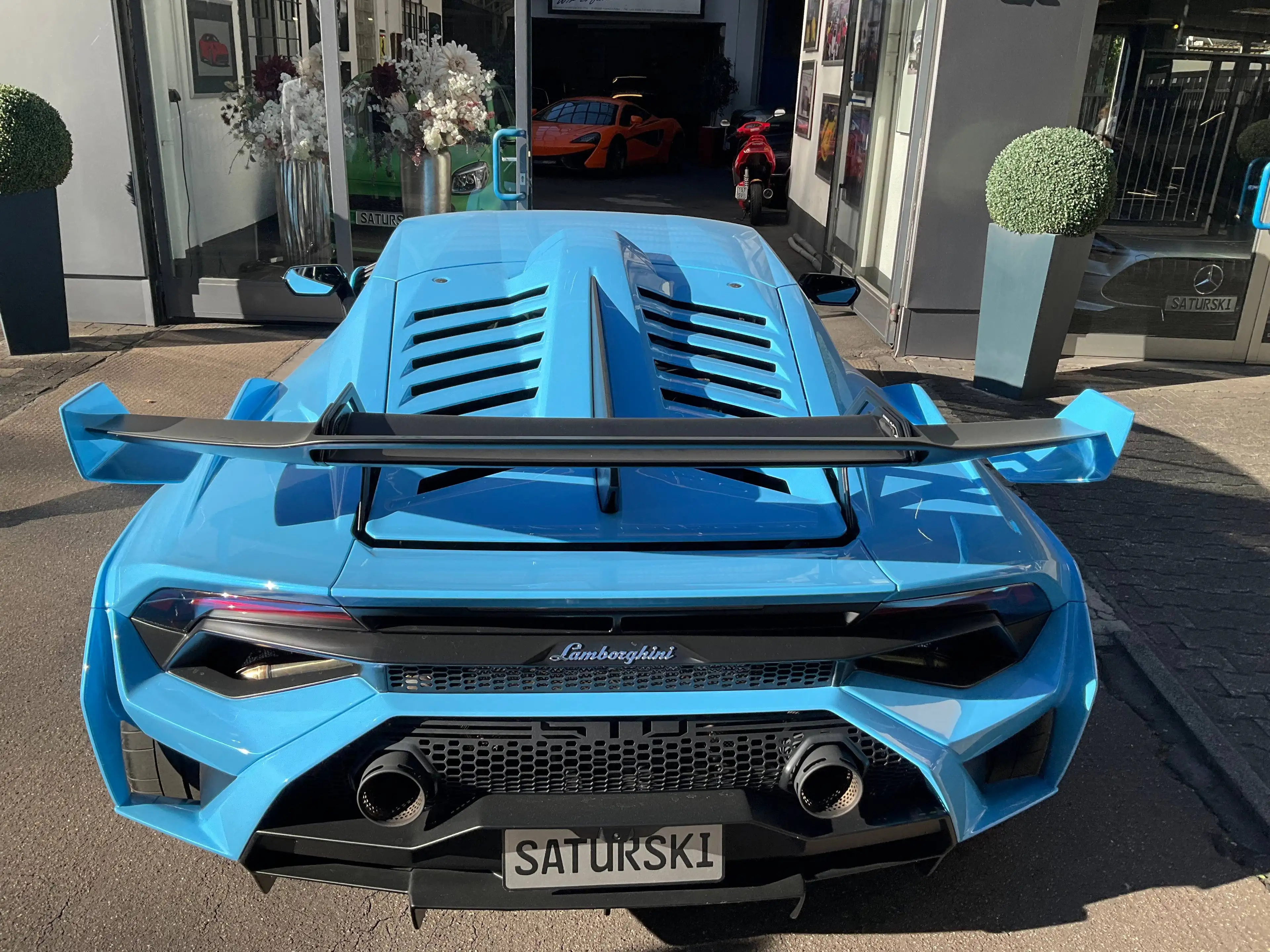 Lamborghini Huracán STO 1.owner deutsche Auslieferung rare Blue Cepheus only 1200Km — photo 17