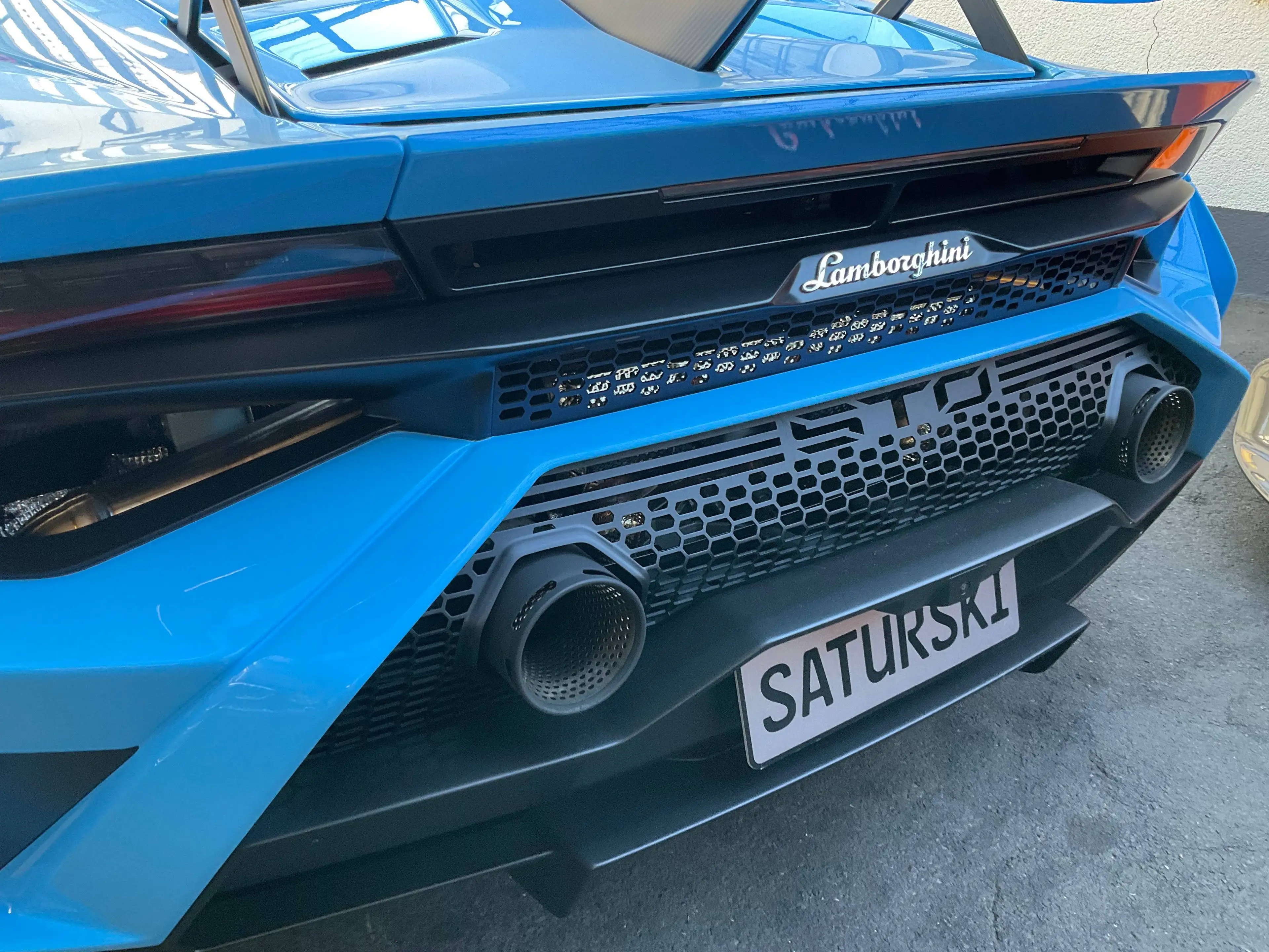 Lamborghini Huracán STO 1.owner deutsche Auslieferung rare Blue Cepheus only 1200Km — photo 28