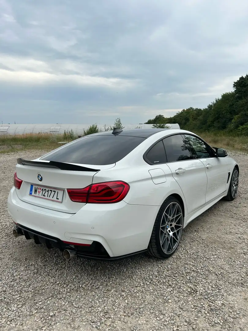 BMW 420 420i xDrive Gran Coupe M Sport Aut. Weiß - 2