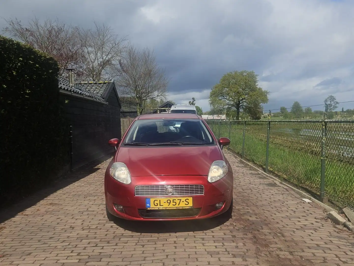 Fiat Punto 1.4 Active Rood - 1