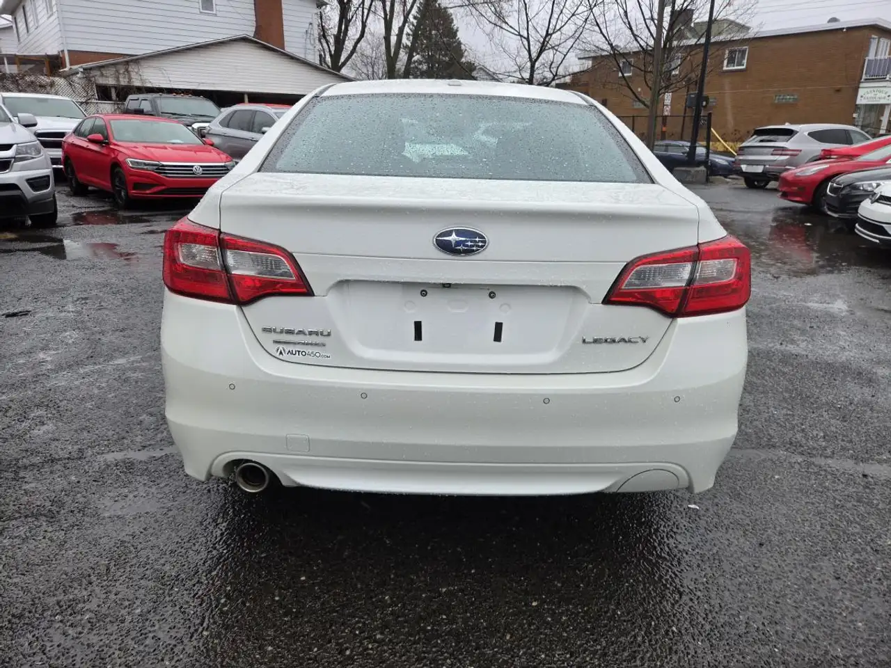 Subaru Legacy снимка Subaru Legacy