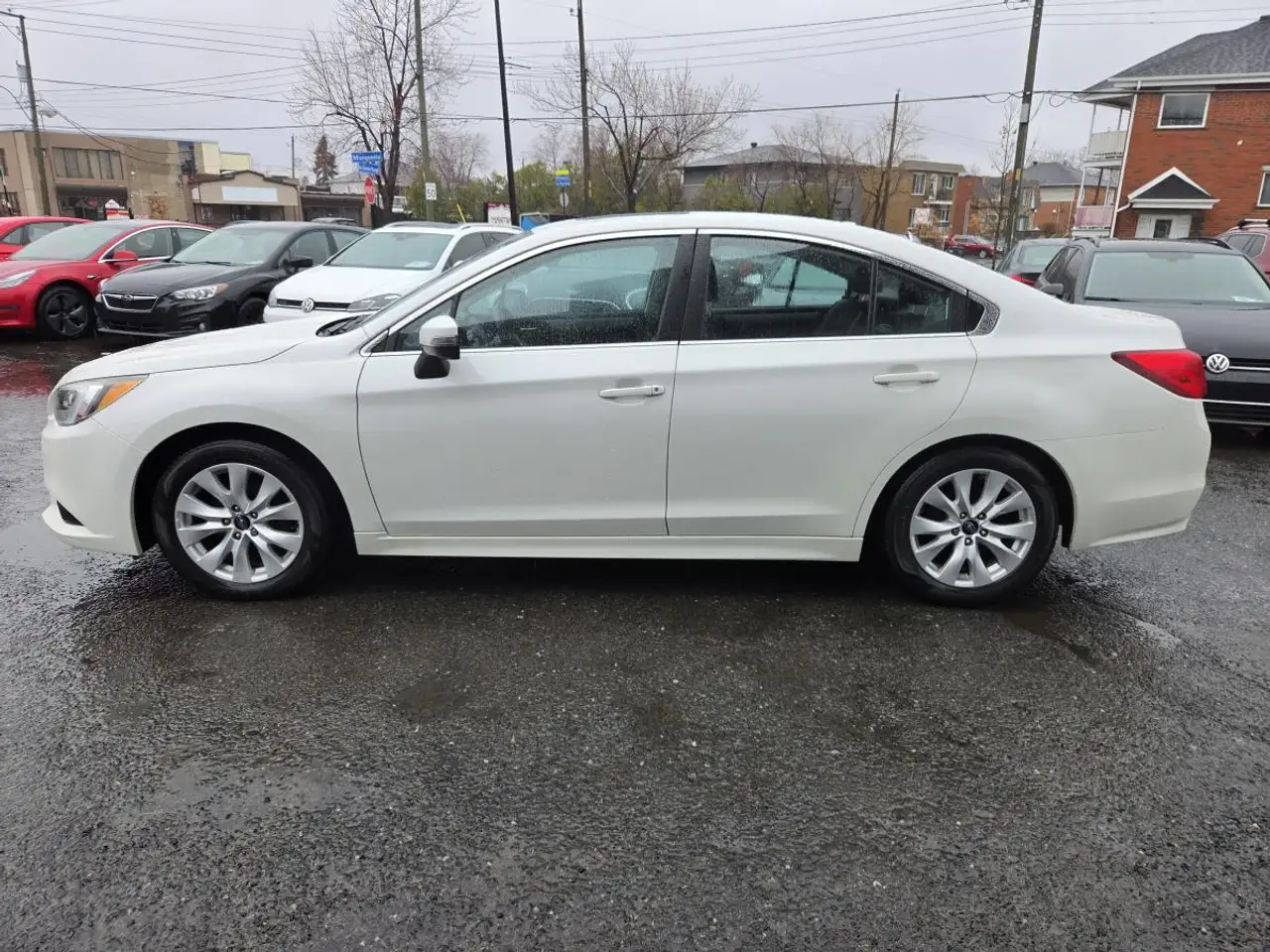 Subaru Legacy снимка Subaru Legacy