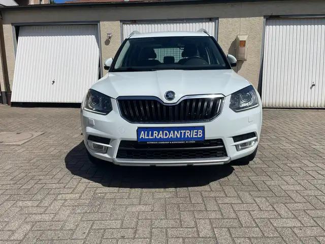 Skoda Yeti 4x4 1HD NAVI BLUETOOTH AUX SHZ MFL BiXENON PDC