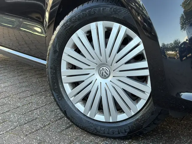 Volkswagen Polo view 14