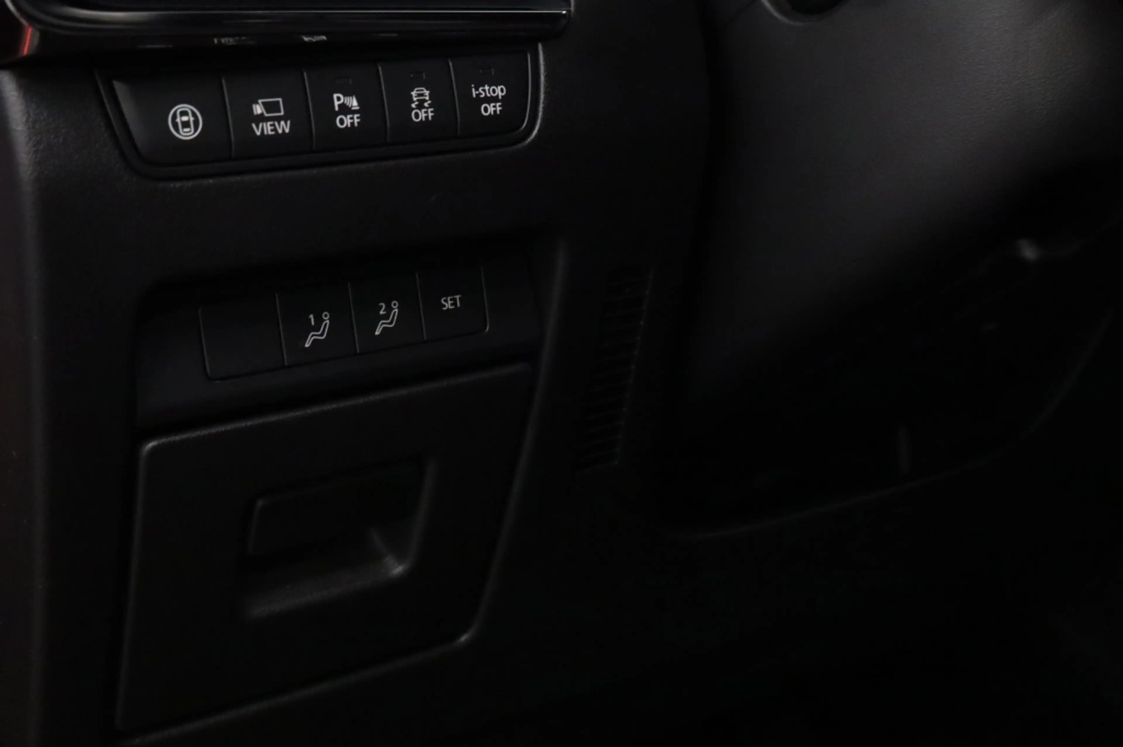 Mazda 3 Hatchback Skyactiv-G 122pk Luxury — photo 6