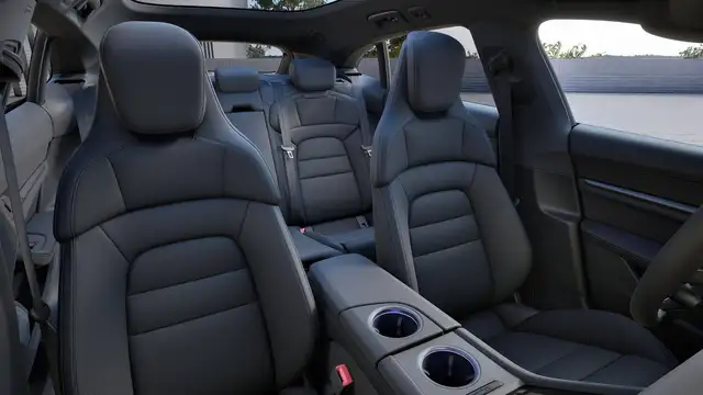 Porsche Taycan view 9