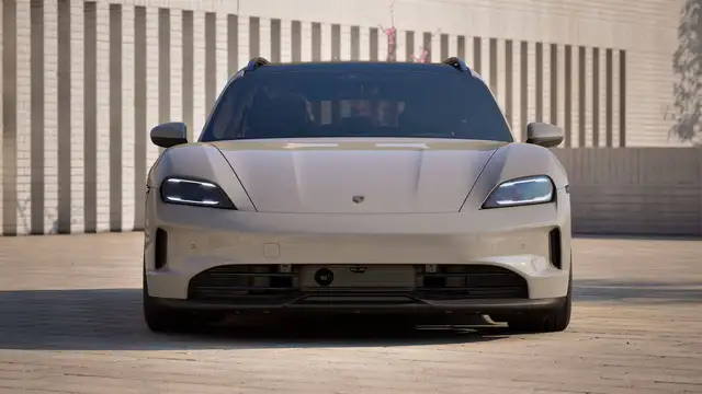 Porsche Taycan view 6