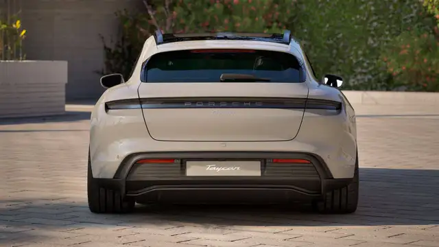 Porsche Taycan view 7