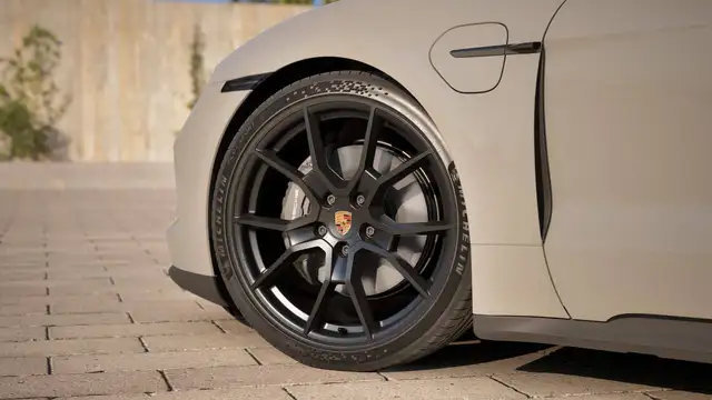Porsche Taycan view 5