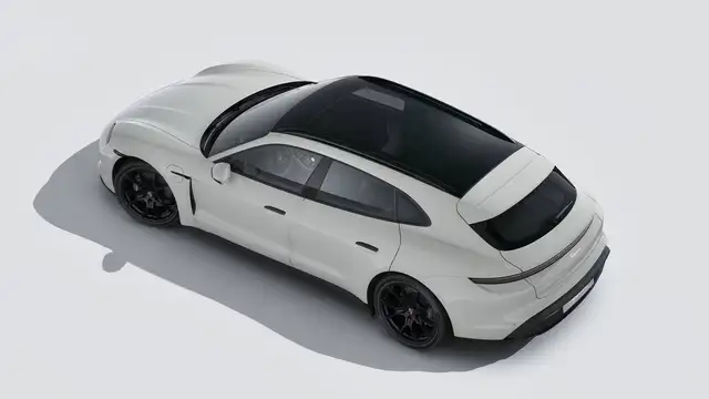 Porsche Taycan view 14