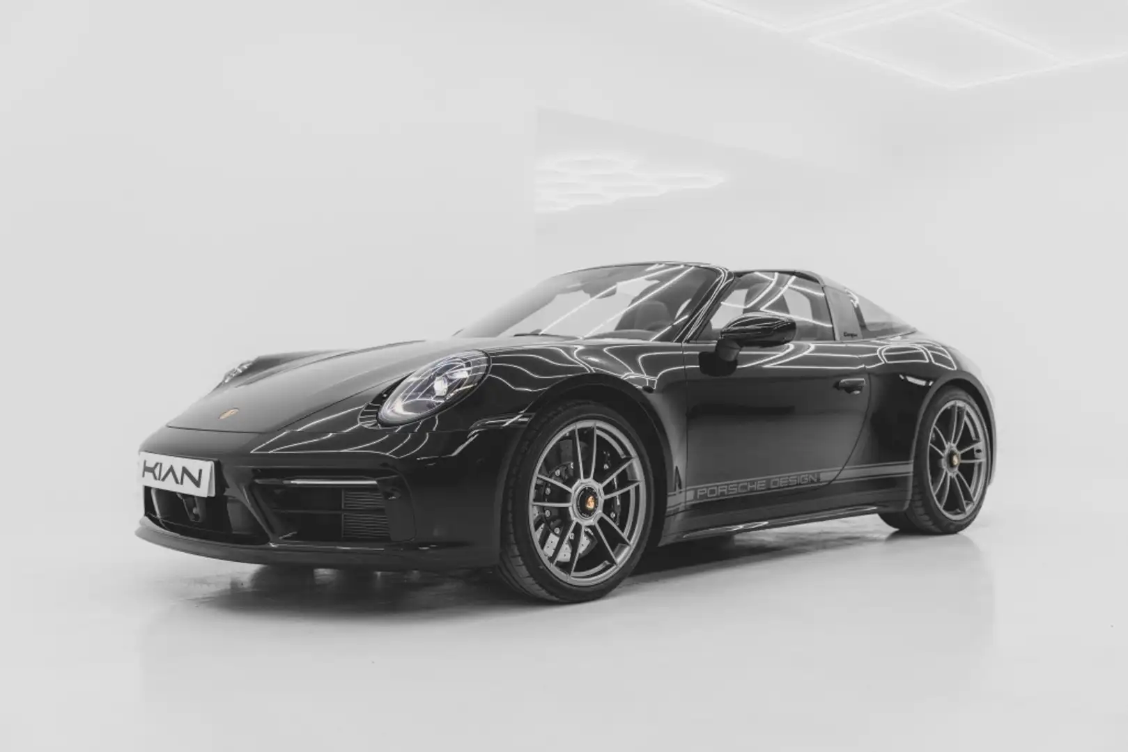 Porsche 992 Targa 4 Edition 50 years Design PDK Nero - 1