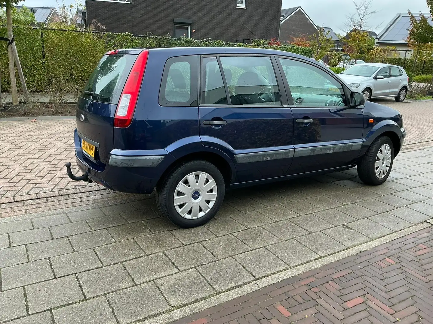 Ford Fusion 1.4 16V 2010 blauw Blue - 2