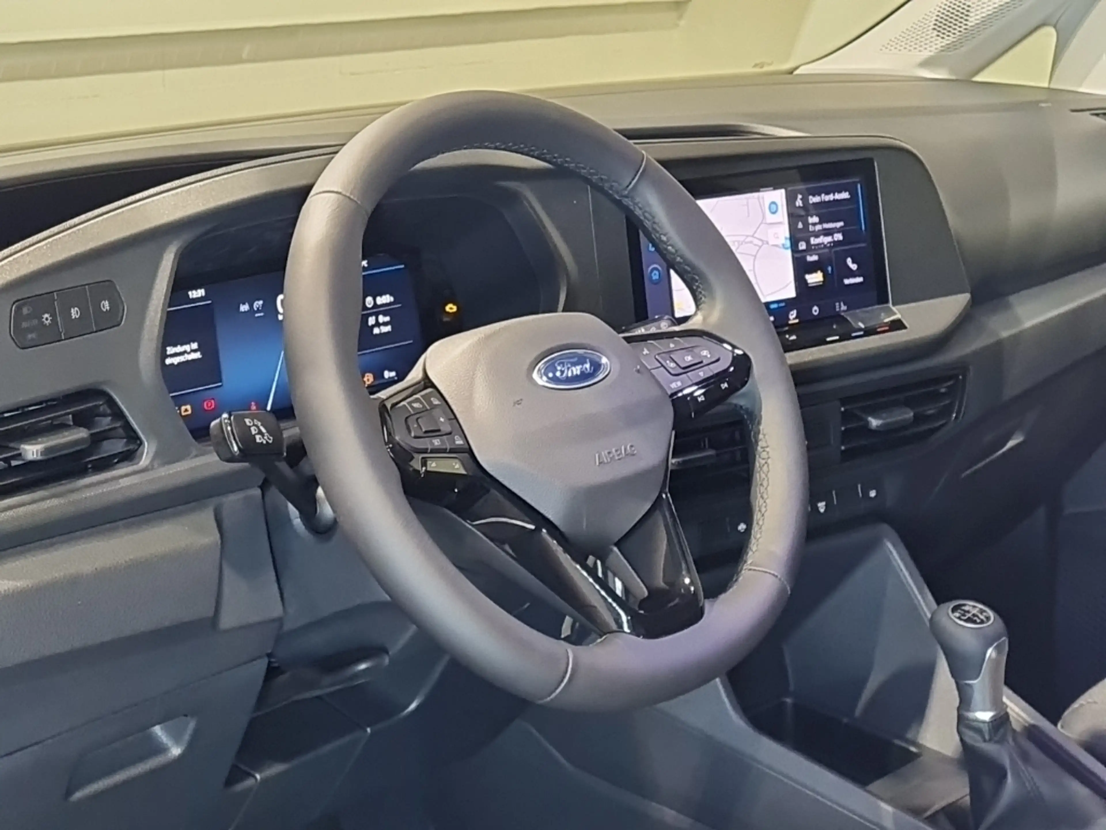 Ford Tourneo Connect L2-Trend "AMF Rollstuhl-Umbau" — photo 12