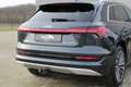 Audi e-tron 55 quattro advanced 95 kWh PANO B&O HUD TREKHAAK V siva - thumbnail 16