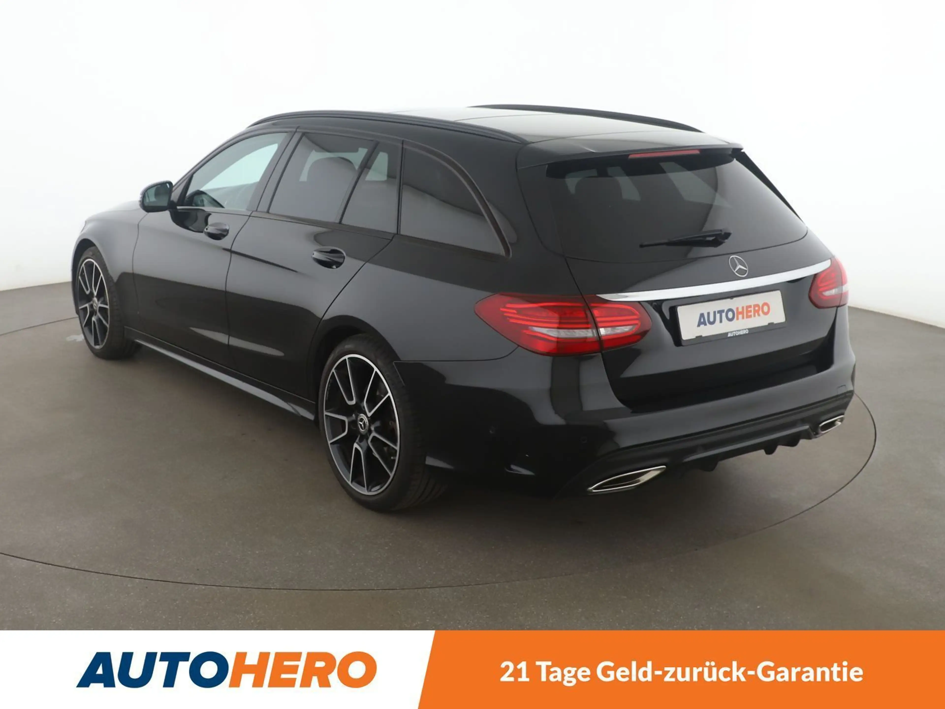 Mercedes-Benz C 400 T 4Matic AMG Line Aut.*NAVI*CAM*LED*PDC*SHZ*ACC* — photo 4