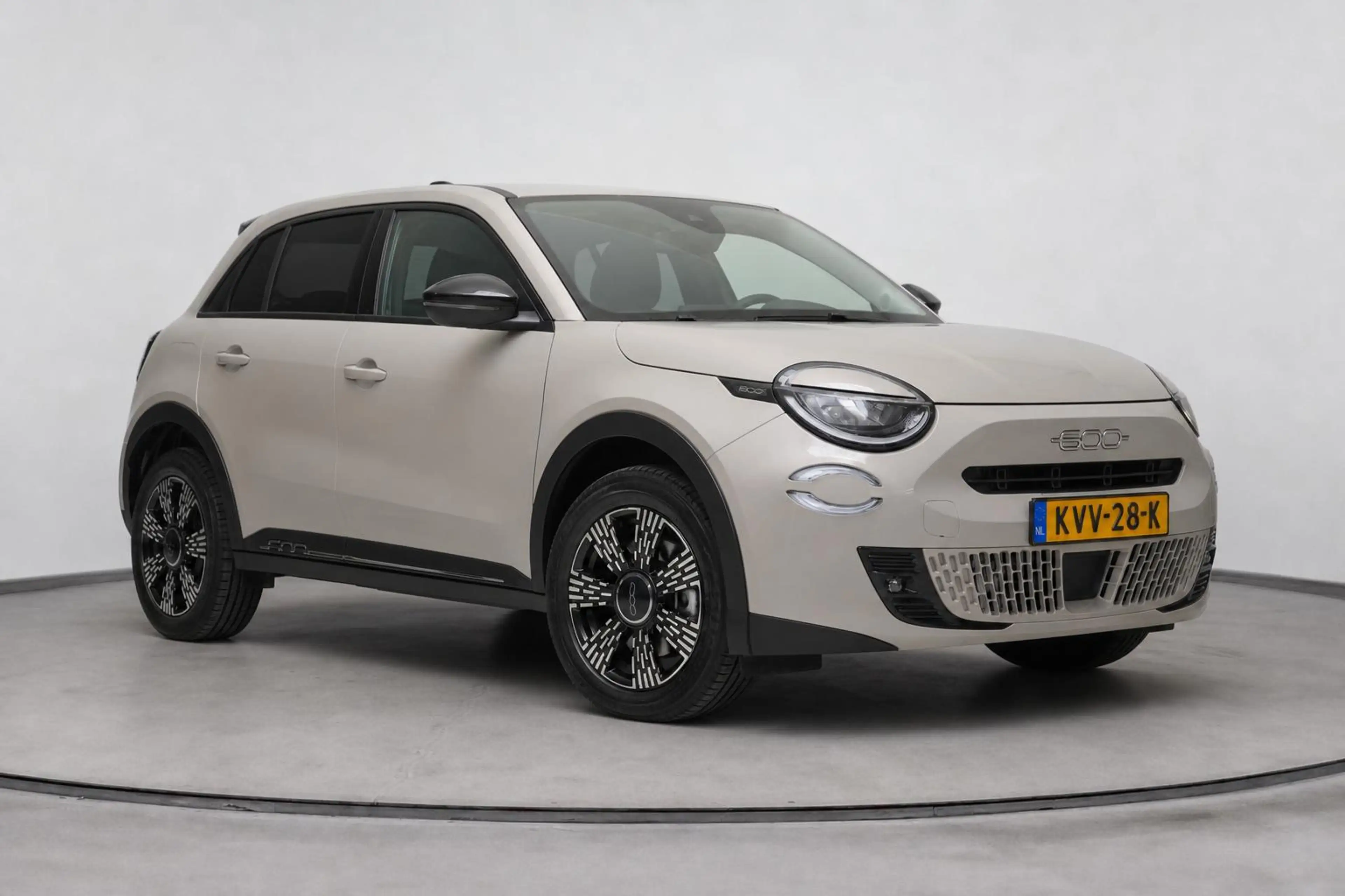 Fiat 600 1.2 Hybrid Urban | Achteruitrijcamera | Carplay | — photo 6