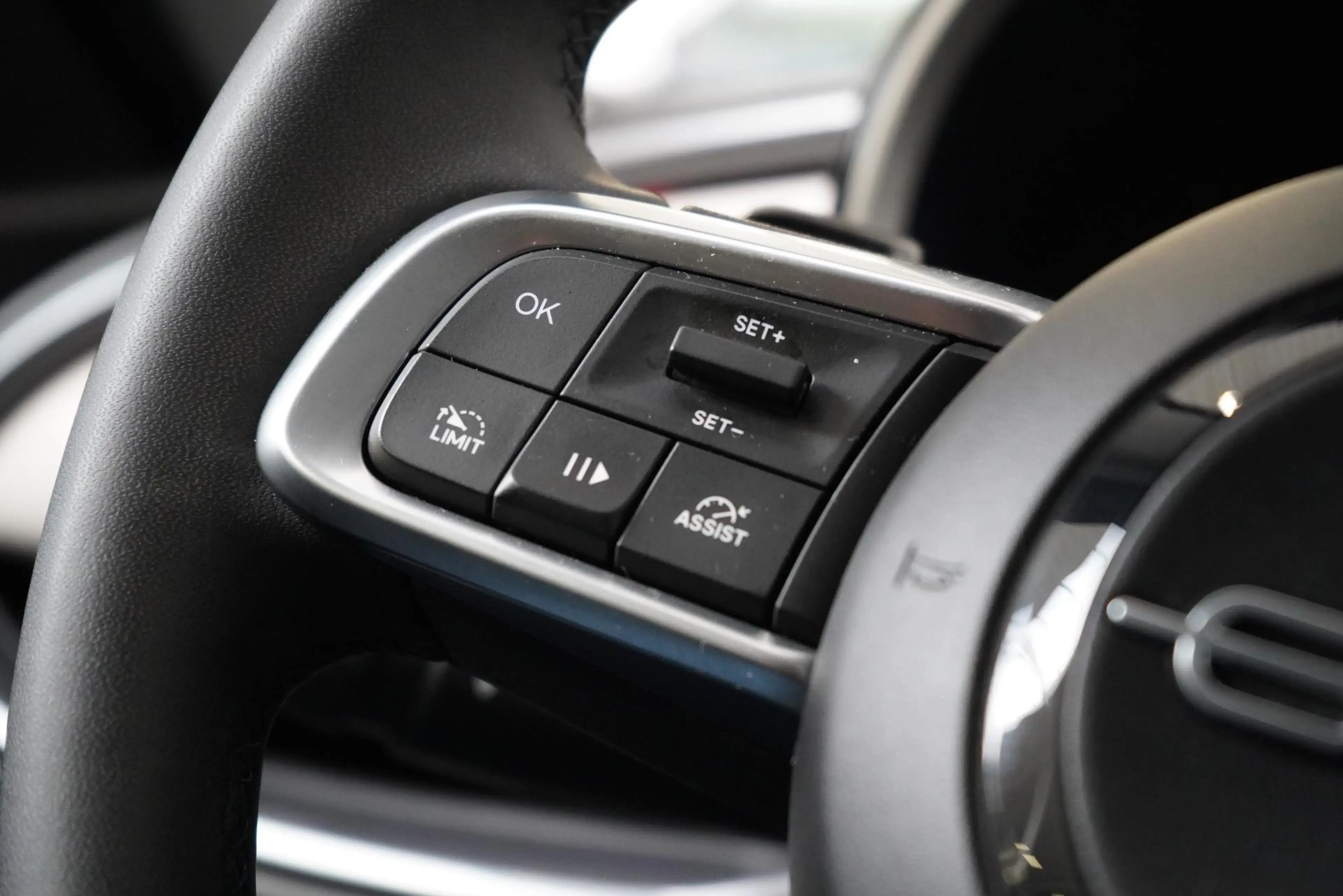 Fiat 600 1.2 Hybrid Urban | Achteruitrijcamera | Carplay | — photo 11