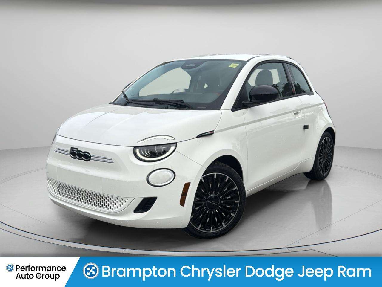 2025 Fiat 500e (RED) Edition *NAVI*PROX ENTRY*LANE KEEP*PRK SENSE