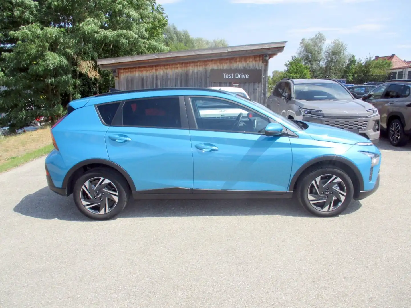 Hyundai BAYON i-Line Plus 1,0 T-GDi DCT y1bp3 Blau - 2