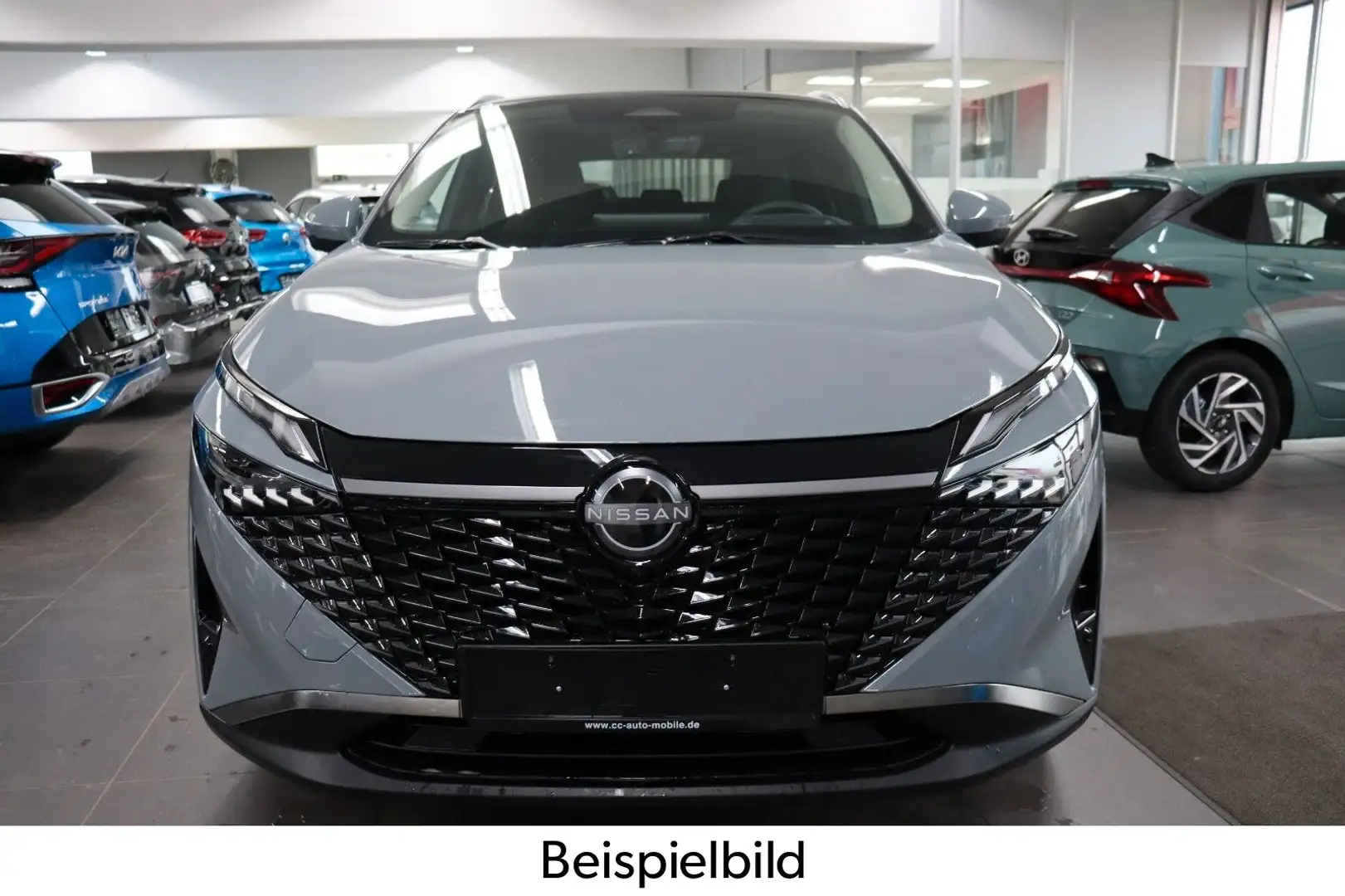 Nissan Qashqai 1.3 MHEV AT Tekna+ 4WD P.dach Navi/Bose Grau - 2