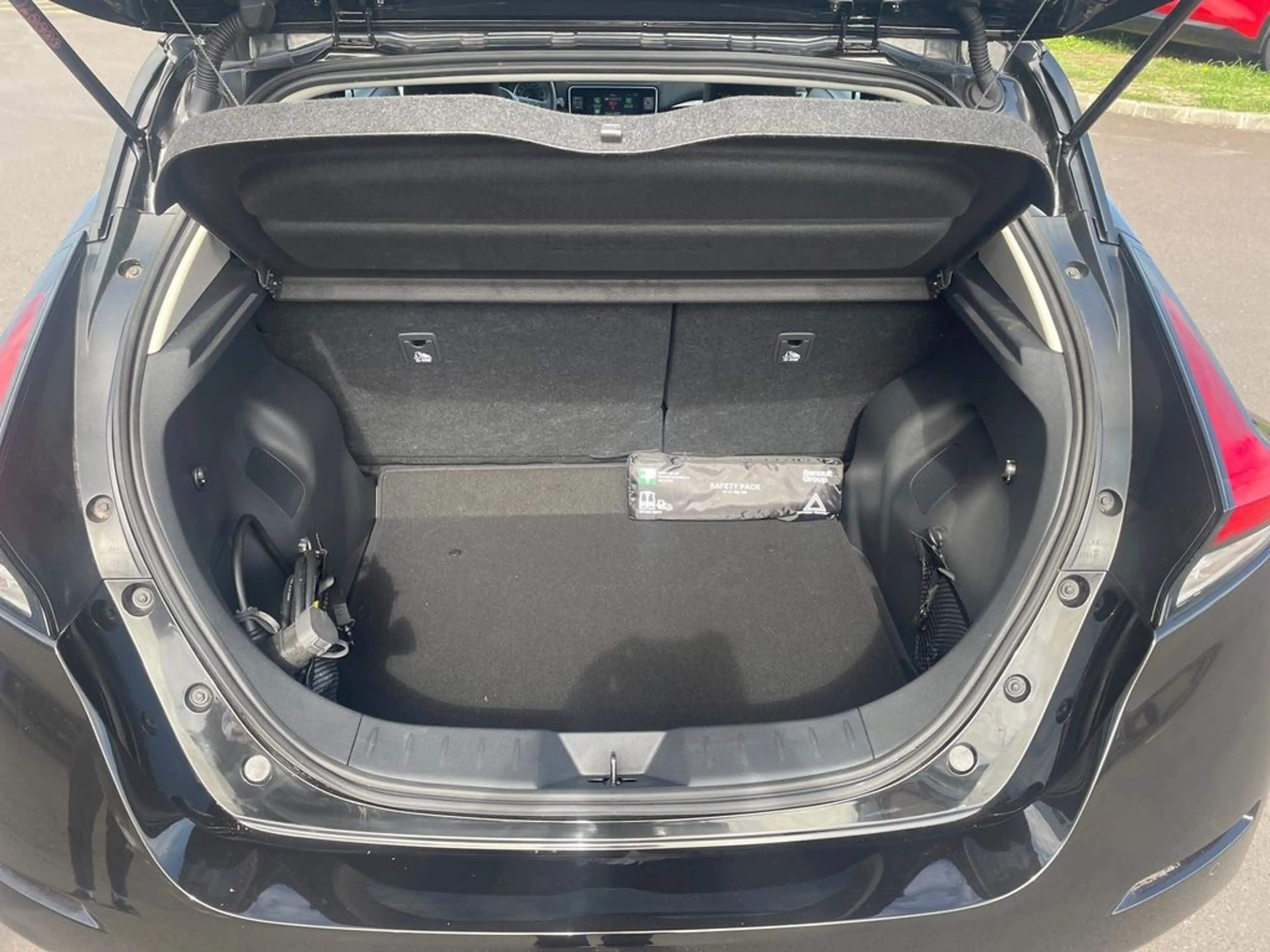 Nissan Leaf LEAF (ZE1) N-Connecta MY21 Option Option: Winterpaket Option: LED — photo 10