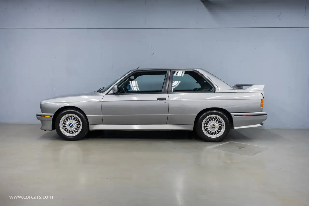 1988 BMW 3 Series