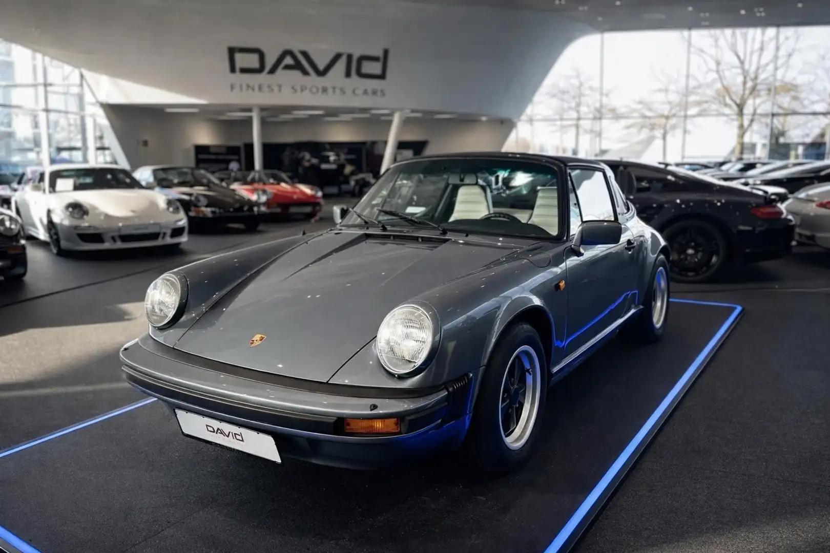 Porsche 911 SC Targa *Gr. Service *Deutsch*PTS Int. Ext* - 1