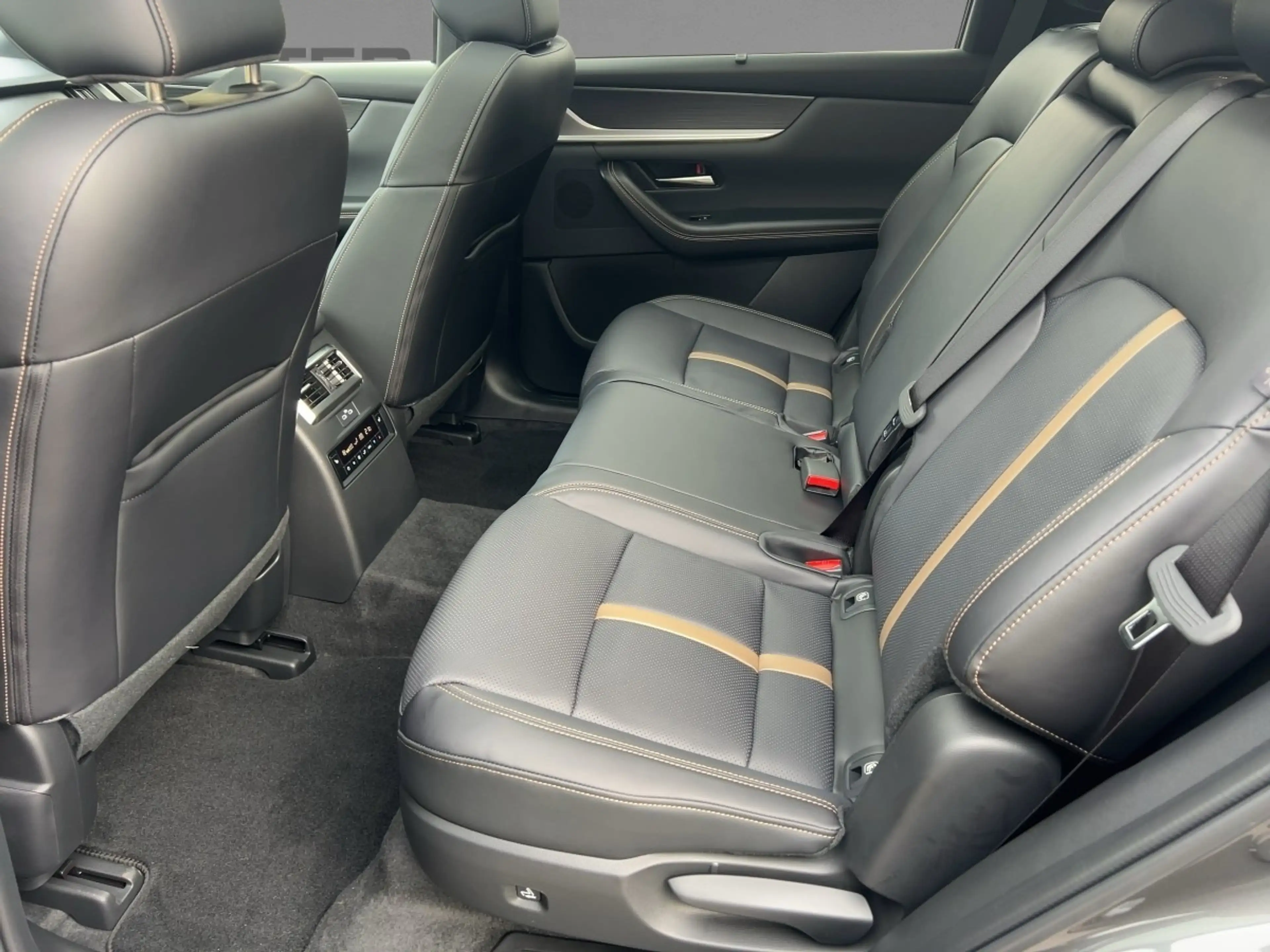 Mazda CX-80 3.3L 8AT AWD HOMURA PLUS LED Navi SHZ Pano — photo 6
